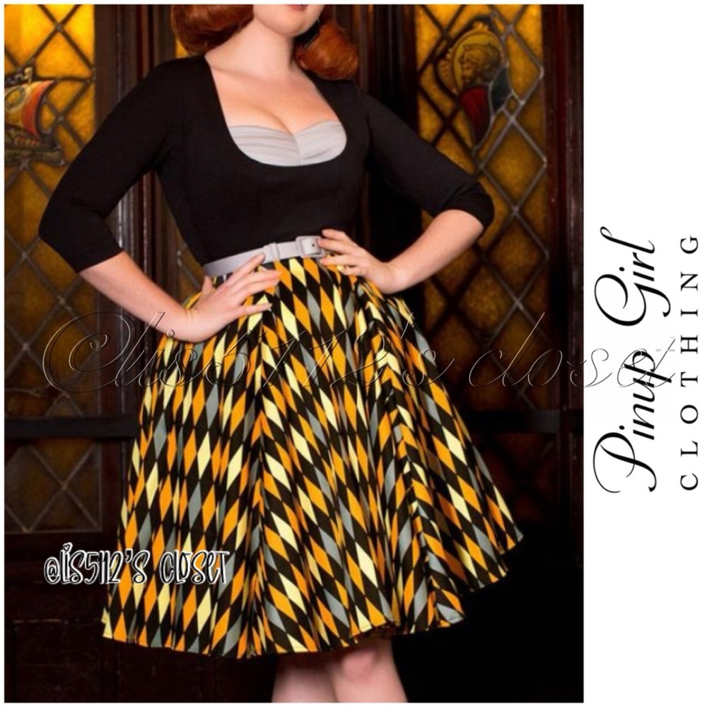 Pinup Couture Alfreda in Yellow House Harlequin Hufflepuff PUG Pinup Dress 2X